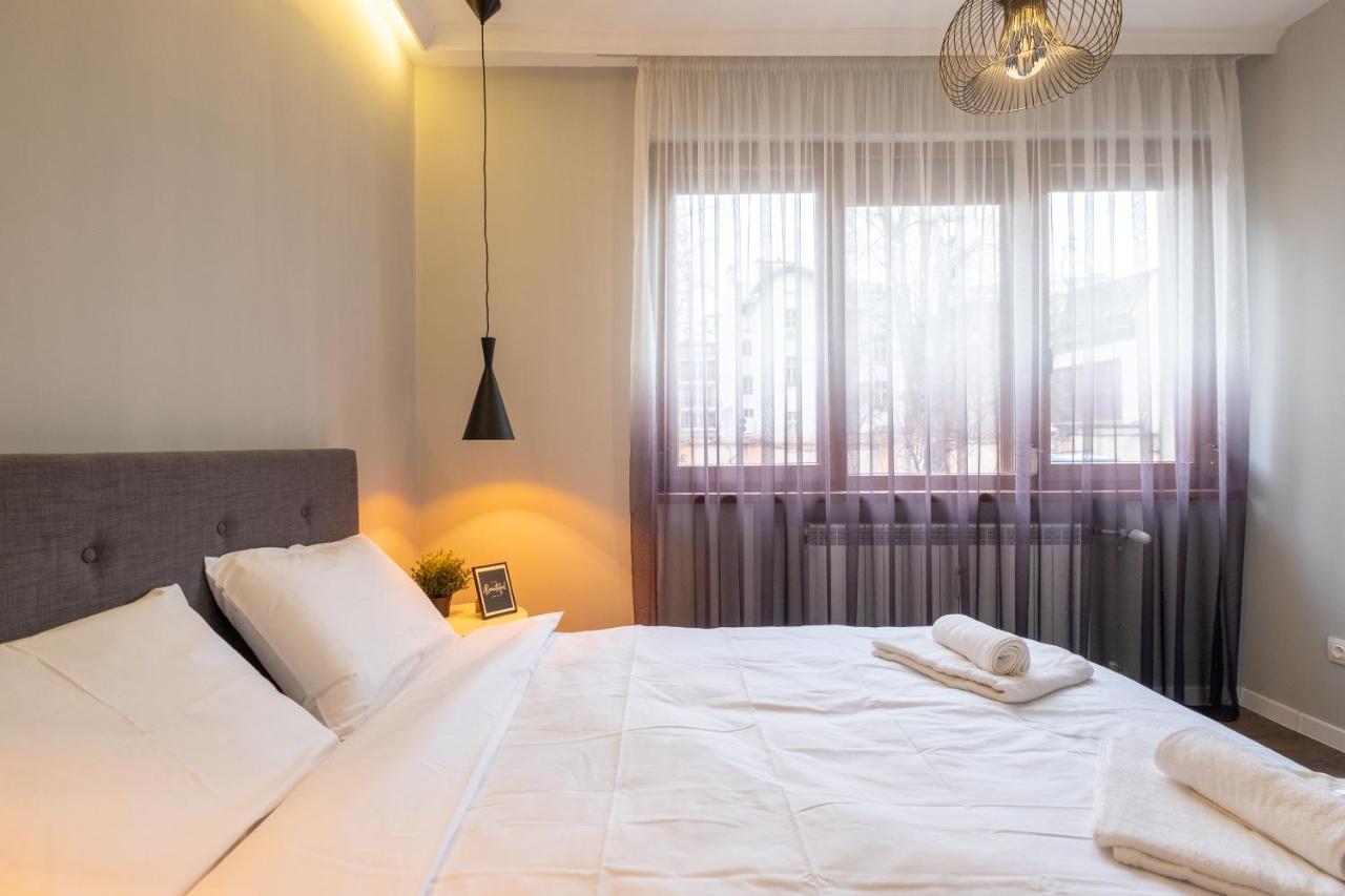 Designer & Cozy 2Bd Flat With A Parking In The City Center By Flat Mаnager Sofía Exterior foto