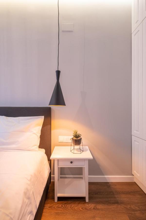 Designer & Cozy 2Bd Flat With A Parking In The City Center By Flat Mаnager Sofía Exterior foto