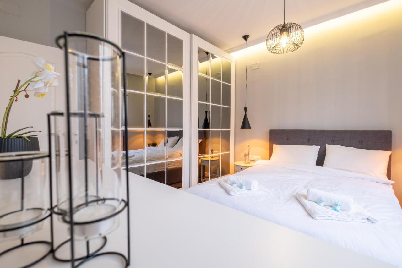 Designer & Cozy 2Bd Flat With A Parking In The City Center By Flat Mаnager Sofía Exterior foto